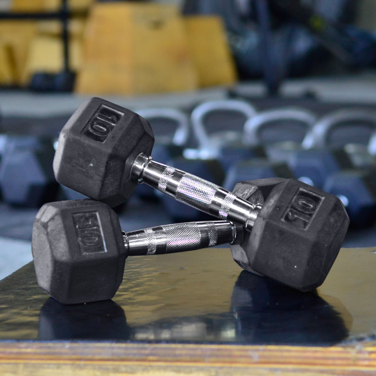 A shops pair 10lbs dumbbell